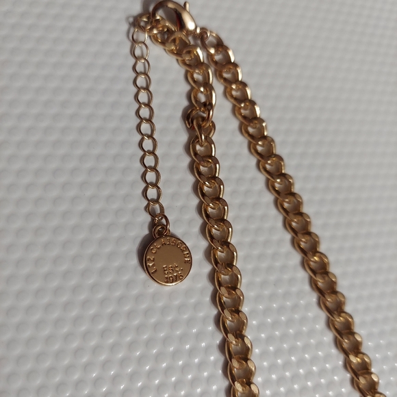 Liz Claiborne Vintage Gold/Faceted Iridescent Bead Statement Necklace - Picture 8 of 8